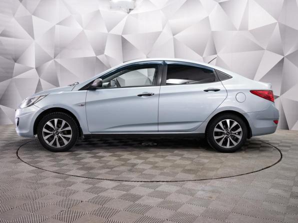 Hyundai Solaris I с пробегом 2013 года, цена 515 000 рублей, 176000 км, седан, Автокод Объявления