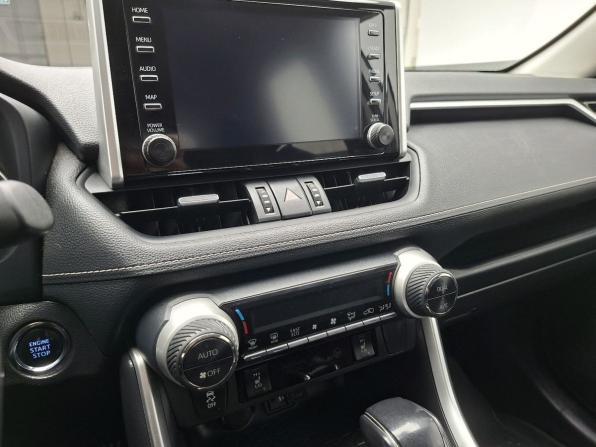 Toyota RAV4 V (XA50) с пробегом 2020 года, цена 3 899 000 рублей, 80530 км, внедорожник, Автокод Объявления