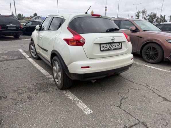 Nissan Juke I с пробегом 2011 года, цена 999 000 рублей, 175377 км, внедорожник, Автокод Объявления