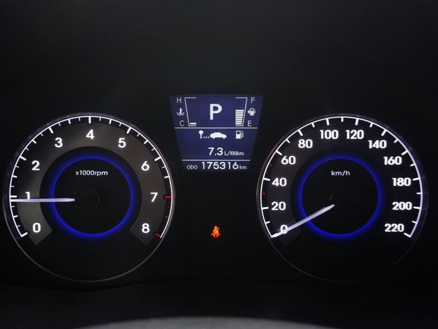 Hyundai Solaris I Москва  - изображение 15