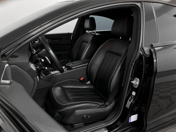 Mercedes-Benz CLS II (C218) Рестайлинг с пробегом 2015 года, цена 2 549 900 рублей, 267571 км, седан, Автокод Объявления
