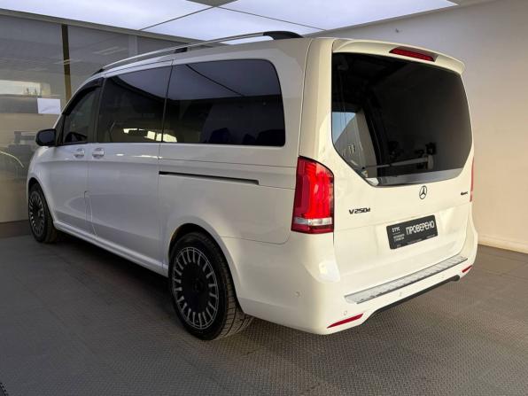 Mercedes-Benz V-Класс III (W447) с пробегом 2018 года, цена 4 779 000 рублей, 213782 км, минивэн, Автокод Объявления