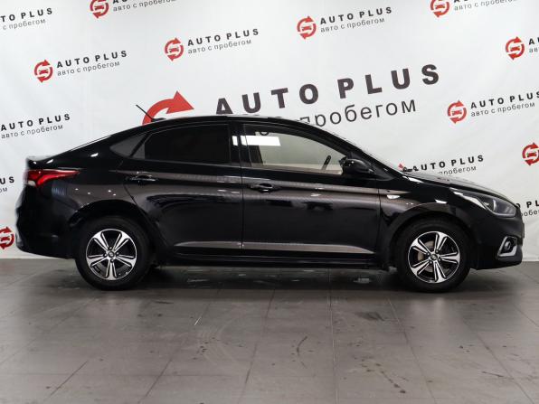 Hyundai Solaris II с пробегом 2019 года, цена 1 349 000 рублей, 111364 км, седан, Автокод Объявления