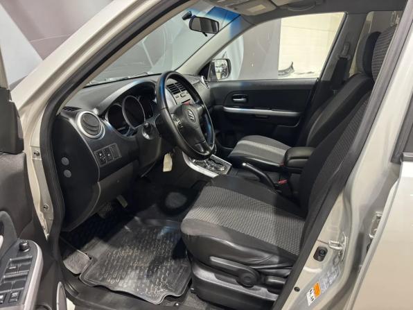Suzuki Grand Vitara II Рестайлинг 2 с пробегом 2013 года, цена 1 190 000 рублей, 193550 км, внедорожник, Автокод Объявления