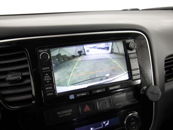Mitsubishi Outlander III Рестайлинг 2 с пробегом 2015 года, цена 1 499 000 рублей, 259760 км, внедорожник, Автокод Объявления
