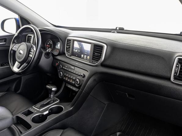 Kia Sportage IV Рестайлинг с пробегом 2021 года, цена 2 185 000 рублей, 96999 км, внедорожник, Автокод Объявления