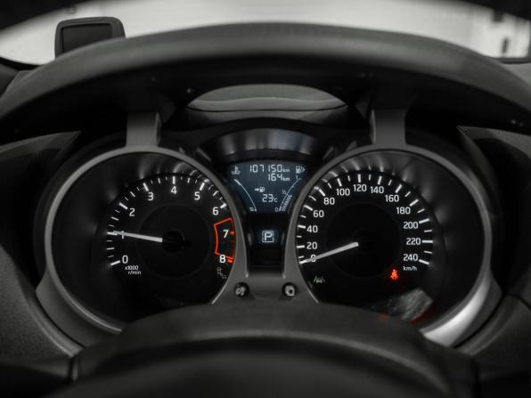 Nissan Juke I Рестайлинг с пробегом 2018 года, цена 1 570 000 рублей, 107149 км, внедорожник, Автокод Объявления