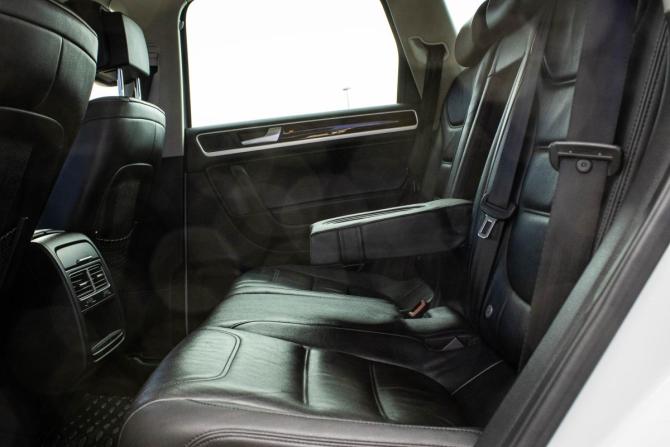 Volkswagen Touareg II с пробегом 2013 года, цена 2 099 000 рублей, 199352 км, внедорожник, Автокод Объявления