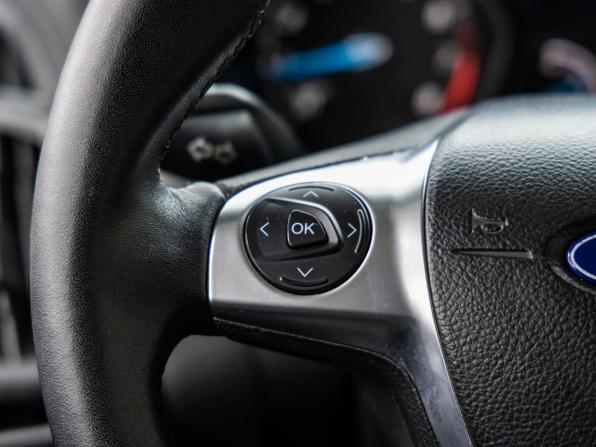 Ford Focus III с пробегом 2012 года, цена 758 000 рублей, 136379 км, хэтчбек, Автокод Объявления