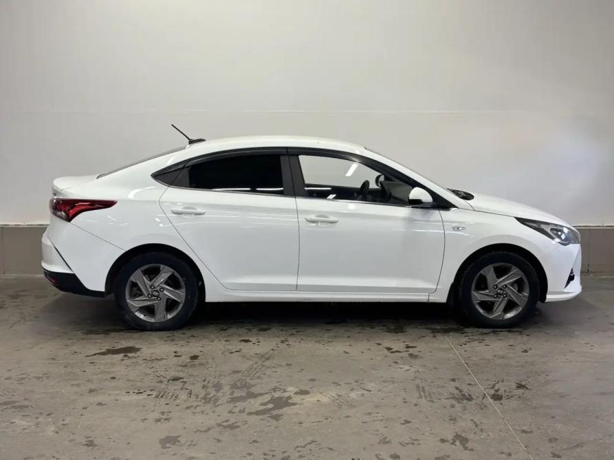 Hyundai Solaris II Рестайлинг Саратов  - изображение 6