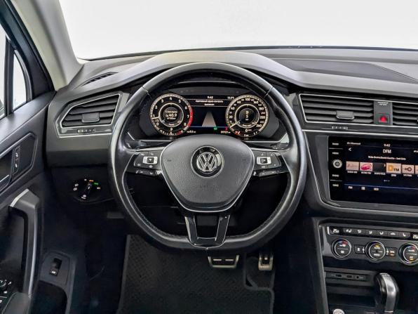 Volkswagen Tiguan II с пробегом 2018 года, цена 2 720 000 рублей, 89711 км, внедорожник, Автокод Объявления