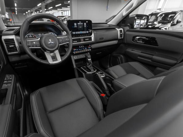 Mitsubishi L200 VI с пробегом 2026 года, цена 5 650 000 рублей, 18 км, пикап, Автокод Объявления