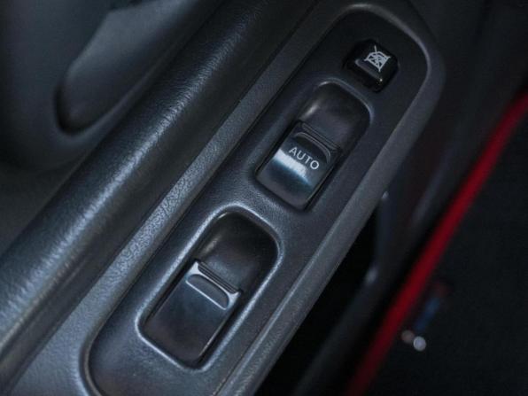 Suzuki Jimny III Рестайлинг 1 с пробегом 2006 года, цена 939 000 рублей, 118545 км, внедорожник, Автокод Объявления