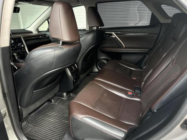 Lexus RX IV с пробегом 2019 года, цена 4 195 000 рублей, 175405 км, внедорожник, Автокод Объявления