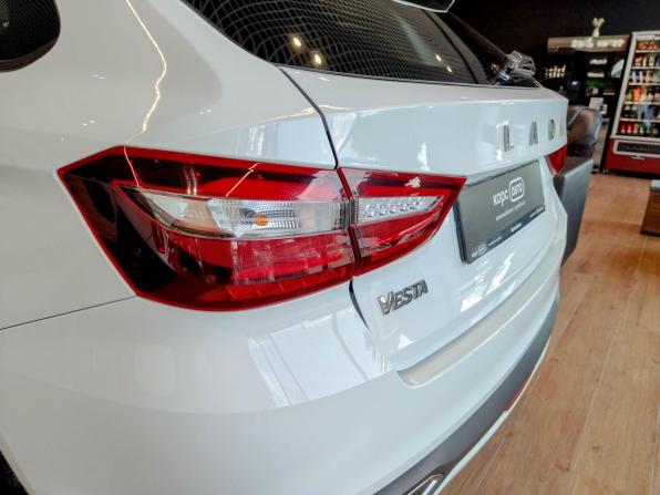 Lada (ВАЗ) Vesta I Рестайлинг (NG) с пробегом 2024 года, цена 1 520 000 рублей, 3686 км, универсал, Автокод Объявления
