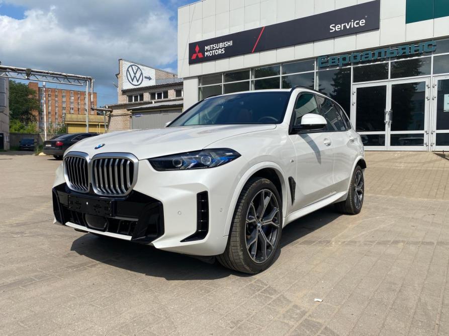 BMW X5 IV (G05/G18) Рестайлинг Великий Новгород  - изображение 3
