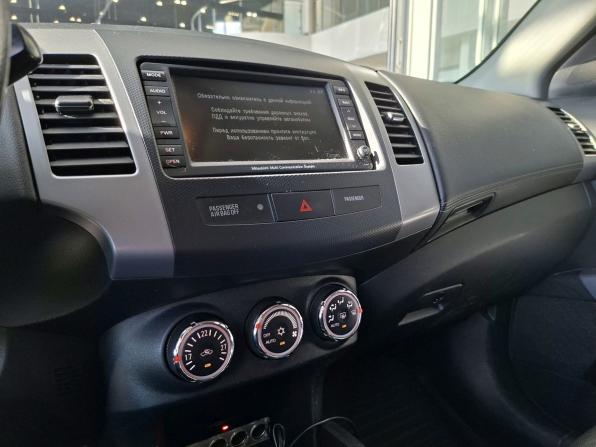Mitsubishi Outlander II Рестайлинг с пробегом 2012 года, цена 1 075 000 рублей, 221941 км, внедорожник, Автокод Объявления