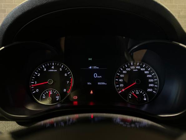 Kia Optima IV Рестайлинг с пробегом 2019 года, цена 1 735 000 рублей, 90297 км, седан, Автокод Объявления