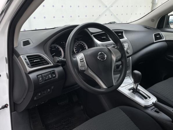 Nissan Sentra VII (B17) с пробегом 2014 года, цена 995 000 рублей, 143839 км, седан, Автокод Объявления