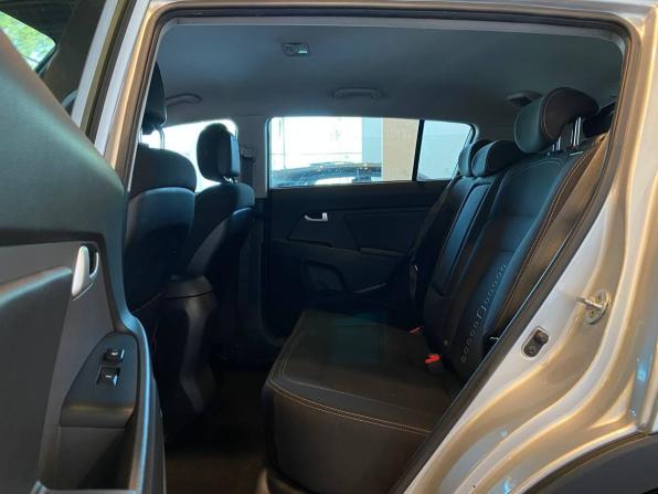 Kia Sportage III Рестайлинг с пробегом 2014 года, цена 1 550 000 рублей, 114915 км, внедорожник, Автокод Объявления