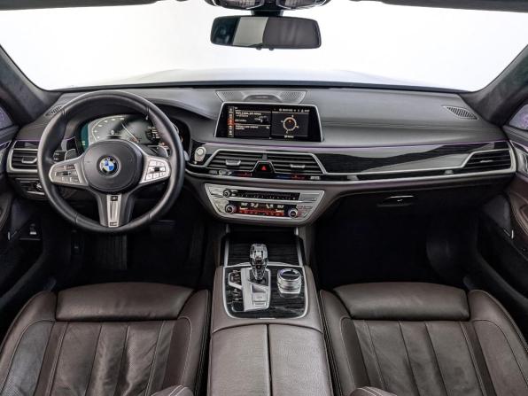 BMW 7 серии VI (G11/G12) Рестайлинг с пробегом 2019 года, цена 6 550 000 рублей, 93816 км, седан, Автокод Объявления
