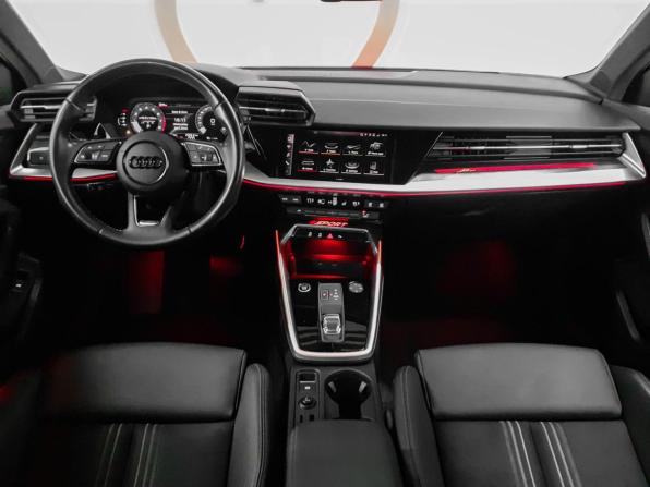 Audi A3 IV (8Y) с пробегом 2021 года, цена 2 763 000 рублей, 71031 км, хэтчбек, Автокод Объявления