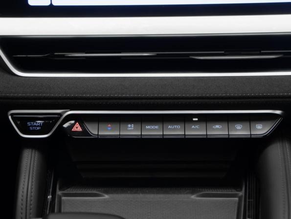 Geely Monjaro I с пробегом 2024 года, цена 3 360 000 рублей, 46860 км, внедорожник, Автокод Объявления