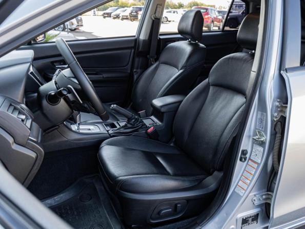 Subaru XV I с пробегом 2012 года, цена 1 099 000 рублей, 275959 км, внедорожник, Автокод Объявления