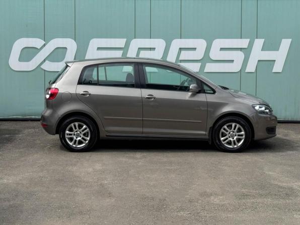 Volkswagen Golf Plus II с пробегом 2012 года, цена 1 069 000 рублей, 173031 км, хэтчбек, Автокод Объявления
