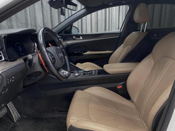 Kia K5 III с пробегом 2020 года, цена 2 660 000 рублей, 90390 км, седан, Автокод Объявления