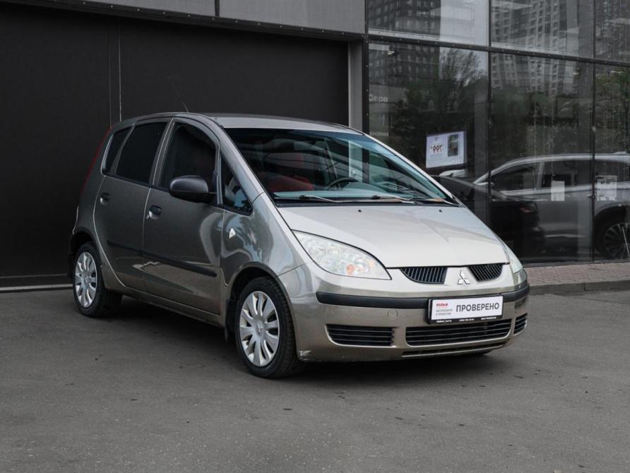 Mitsubishi Colt VI (Z20/Z30) Москва  - изображение 3
