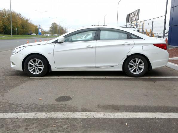 Hyundai Sonata VI (YF) с пробегом 2012 года, цена 795 000 рублей, 242400 км, седан, Автокод Объявления