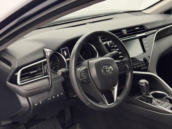 Toyota Camry VIII (XV70) с пробегом 2018 года, цена 2 785 000 рублей, 88325 км, седан, Автокод Объявления