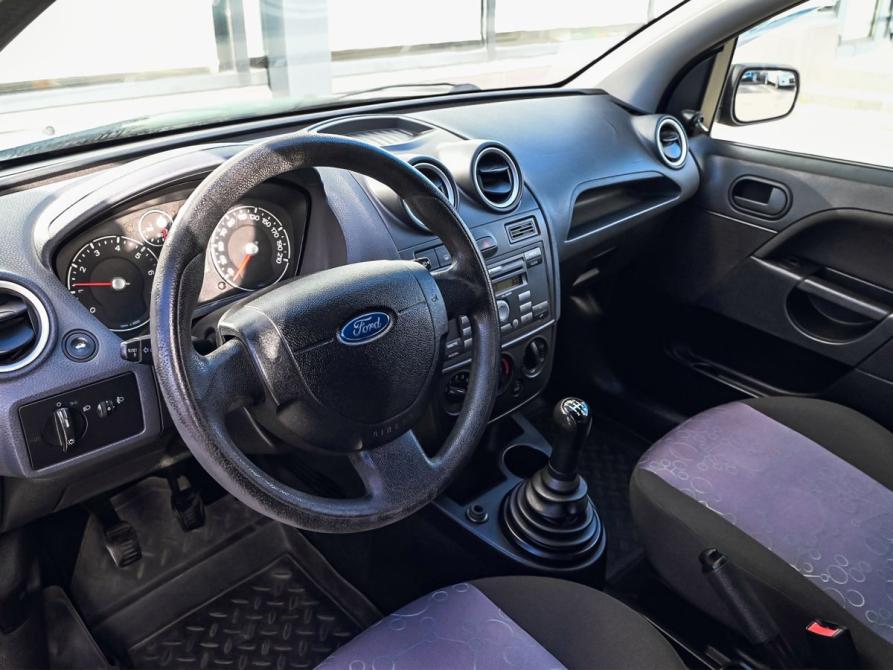 Ford Fiesta Mk5 Екатеринбург  - изображение 13