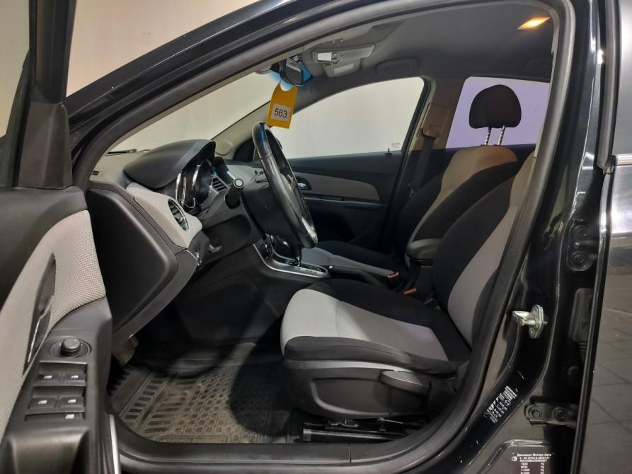 Chevrolet Cruze I Санкт-Петербург  - изображение 17