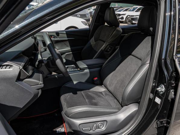 Toyota Camry IX (XV80) China Market с пробегом 2025 года, цена 4 399 000 рублей, 55 км, седан, Автокод Объявления