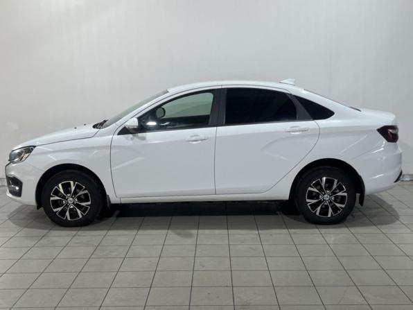 Lada (ВАЗ) Vesta I Рестайлинг (NG) с пробегом 2023 года, цена 1 112 900 рублей, 51880 км, седан, Автокод Объявления
