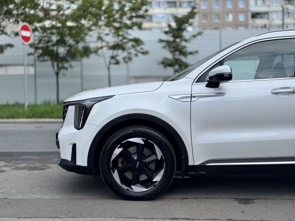 Kia Sorento IV Рестайлинг с пробегом 2024 года, цена 4 615 000 рублей, 44350 км, внедорожник, Автокод Объявления