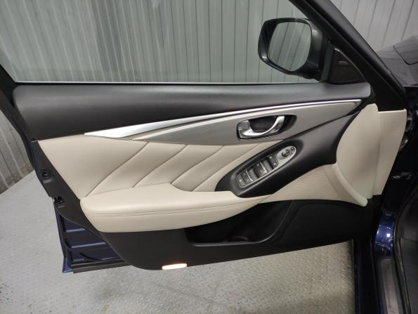Infiniti Q50 I Рестайлинг с пробегом 2021 года, цена 2 990 000 рублей, 46700 км, седан, Автокод Объявления