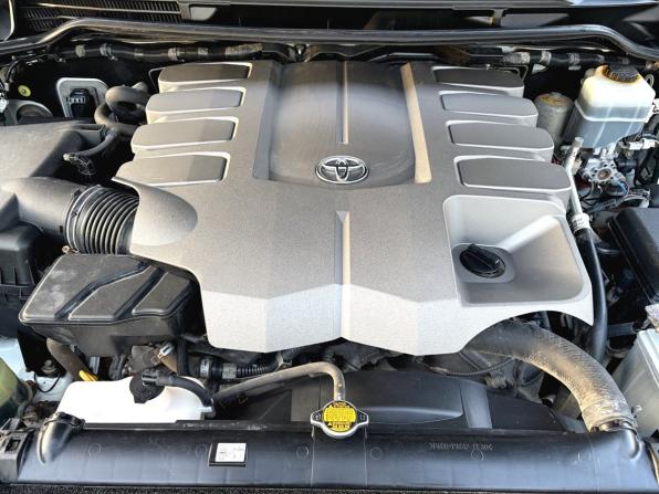 Toyota Land Cruiser 200 Series Рестайлинг 2 с пробегом 2016 года, цена 5 890 000 рублей, 171444 км, внедорожник, Автокод Объявления
