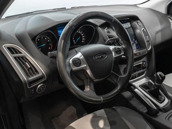 Ford Focus III с пробегом 2011 года, цена 790 000 рублей, 140300 км, седан, Автокод Объявления