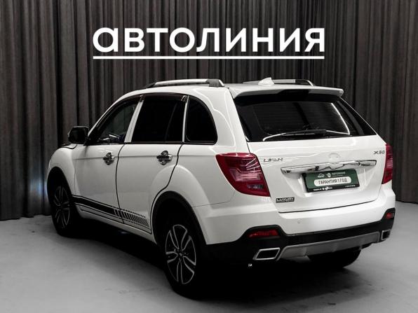 Lifan X60 I Рестайлинг 2 с пробегом 2017 года, цена 765 000 рублей, 118000 км, внедорожник, Автокод Объявления