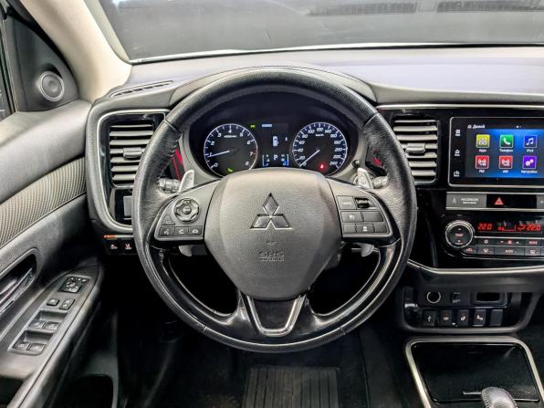 Mitsubishi Outlander III Рестайлинг 3 с пробегом 2018 года, цена 2 750 000 рублей, 86888 км, внедорожник, Автокод Объявления