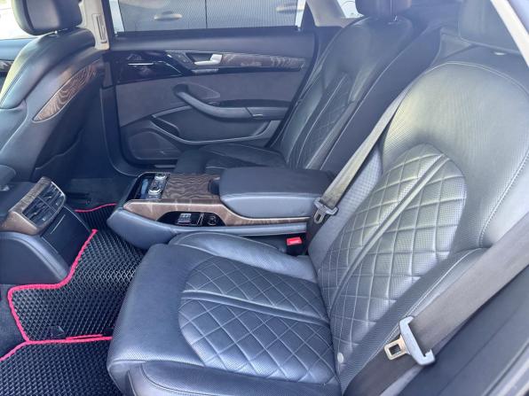 Audi A8 III (D4) Рестайлинг с пробегом 2015 года, цена 1 990 000 рублей, 304700 км, седан, Автокод Объявления