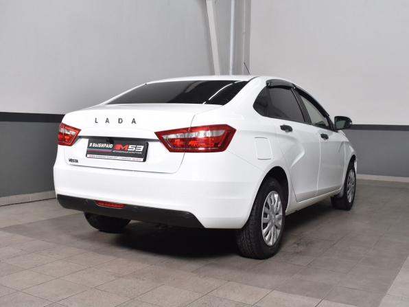 Lada (ВАЗ) Vesta I с пробегом 2022 года, цена 1 099 995 рублей, 57968 км, седан, Автокод Объявления