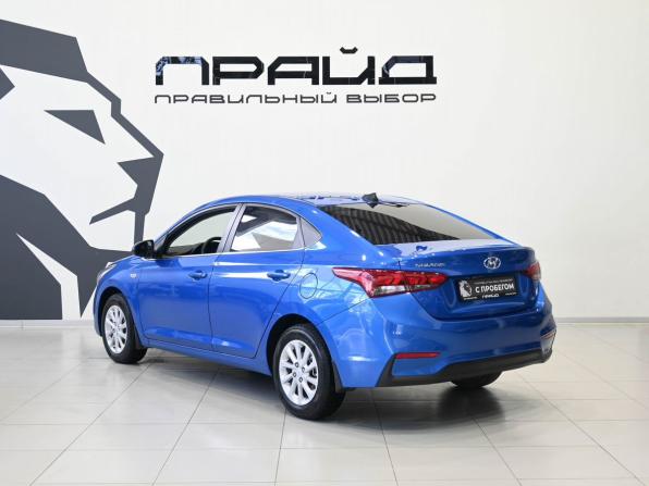 Hyundai Solaris II с пробегом 2017 года, цена 1 399 900 рублей, 124000 км, седан, Автокод Объявления