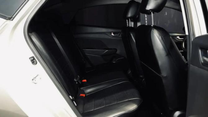 Hyundai Solaris II с пробегом 2019 года, цена 1 291 000 рублей, 133000 км, седан, Автокод Объявления