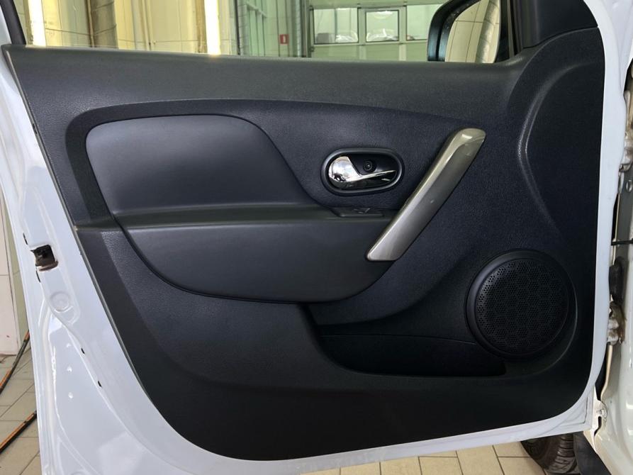 Renault Logan II Волгоград  - изображение 11
