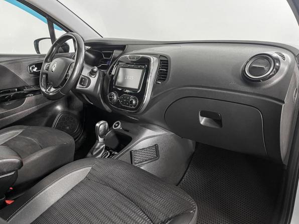 Renault Kaptur I с пробегом 2018 года, цена 1 499 000 рублей, 141535 км, внедорожник, Автокод Объявления