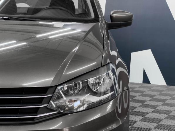 Volkswagen Polo V Рестайлинг с пробегом 2017 года, цена 1 169 900 рублей, 166000 км, седан, Автокод Объявления